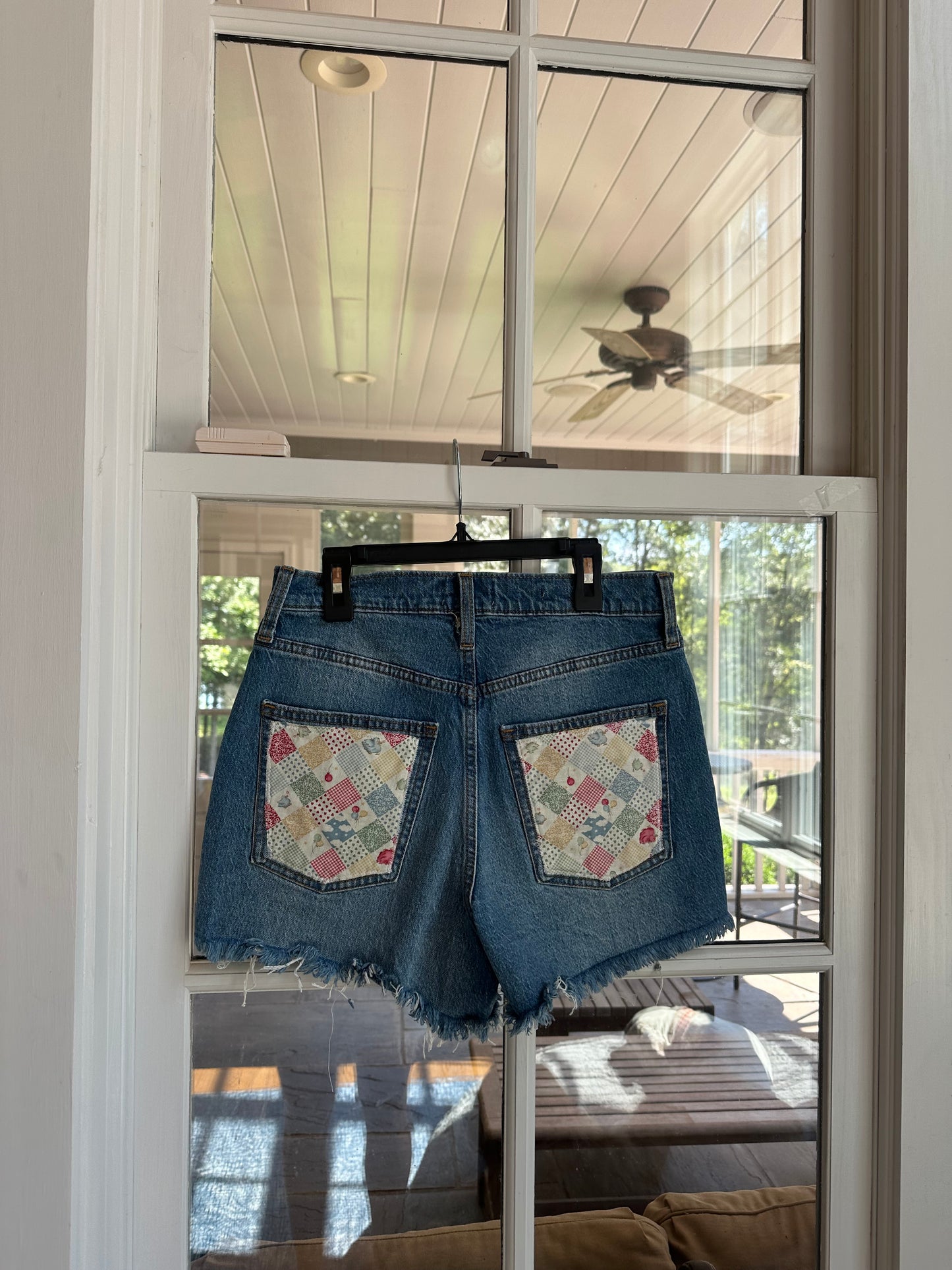 circus print stars