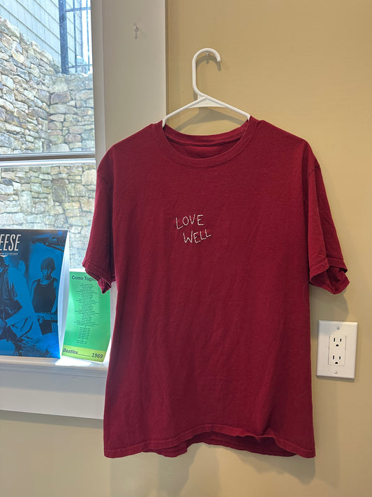 love well tshirt