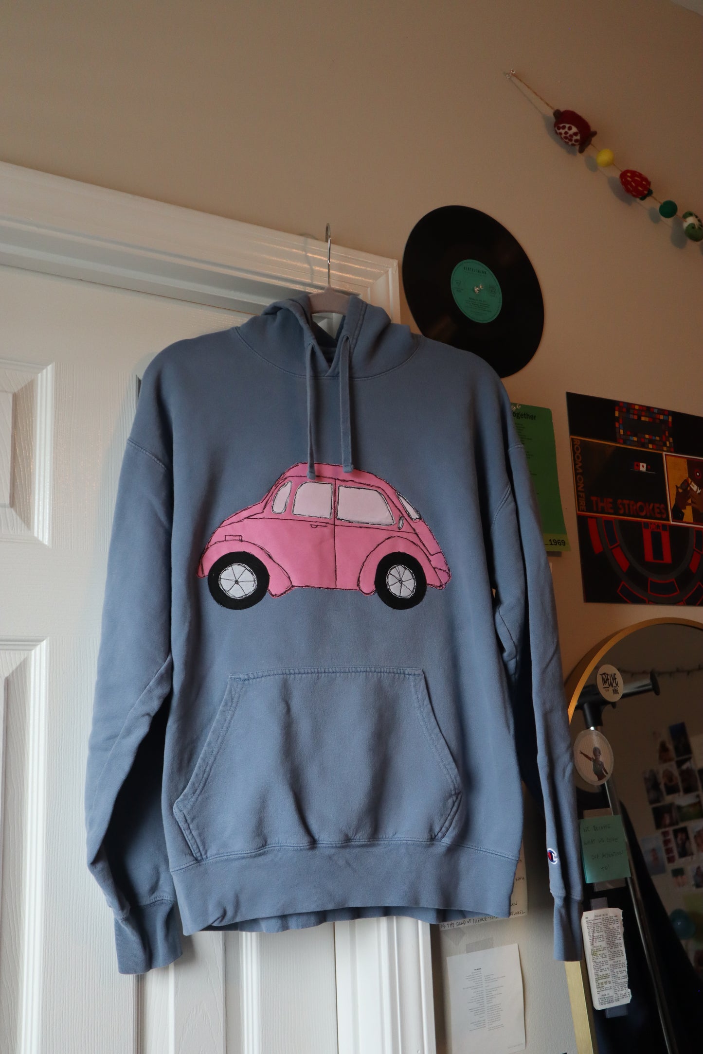 pink car