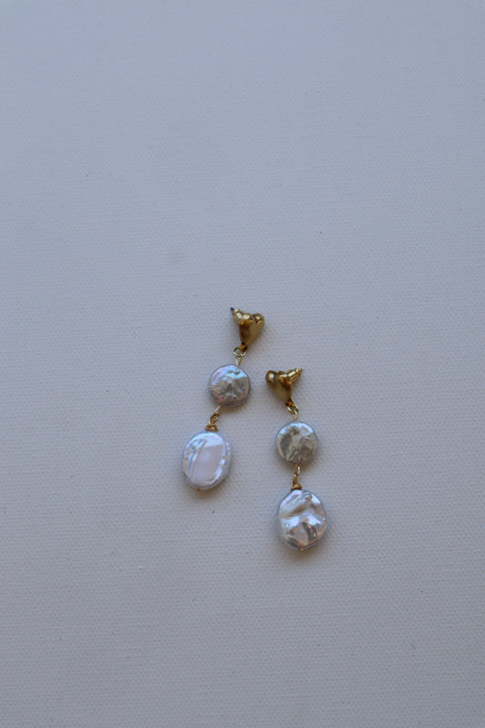 drop earrings